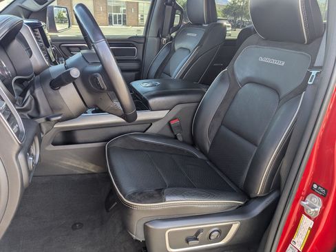 Used 2022 RAM 1500 Laramie AWD/4WD image 28