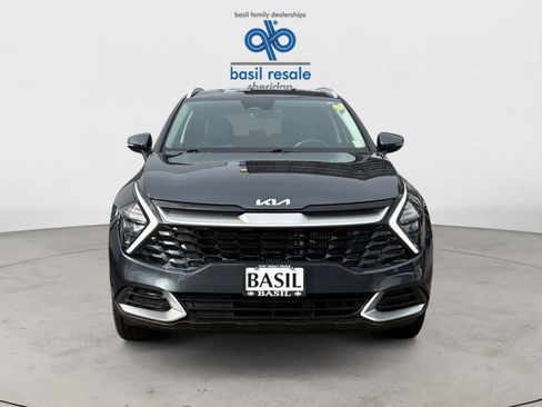 Used 2023 Kia Sportage EX AWD/4WD image 6