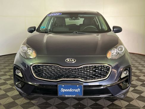 Used 2020 Kia Sportage LX image 2