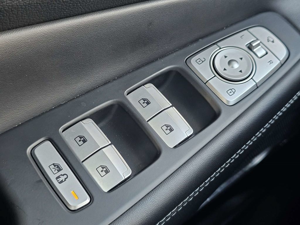 Used 2023 Hyundai Santa Fe Calligraphy FWD image 26