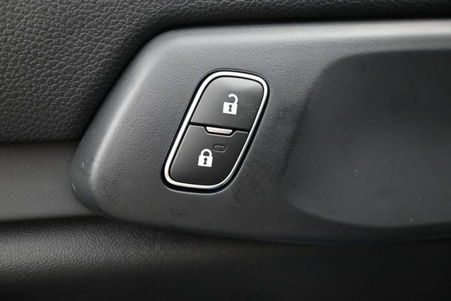 New 2026 Ford Ranger XLT w/ Technology Package AWD/4WD image 19