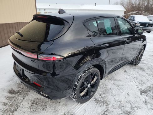 Used 2024 Dodge Hornet R/T Plus image 8