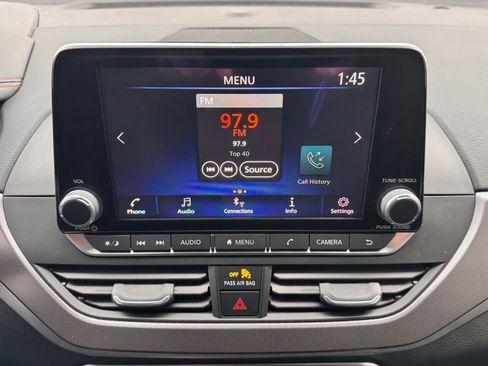 Used 2024 Nissan Altima 2.5 SR image 18