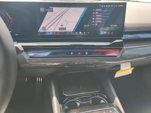 New 2026 BMW M5 w/ Executive Package image 17