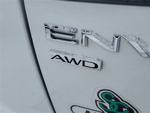 Certified 2023 Buick Envision Essence image 6