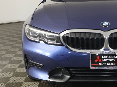 Used 2022 BMW 330i xDrive 330i xDrive w/ Convenience Package image 12