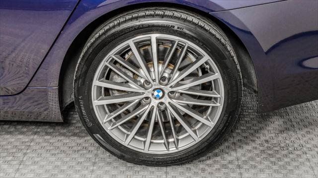 Used 2018 BMW 540i w/ Premium Package RWD image 28
