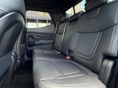 Used 2024 Hyundai Santa Cruz Limited image 17