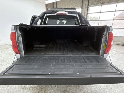 Used 2017 Toyota Tundra Limited image 41