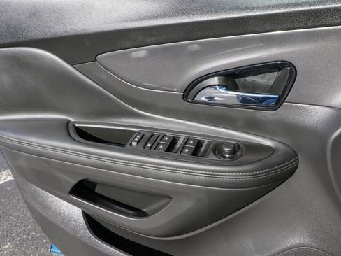 Used 2020 Buick Encore Preferred w/ Safety Package image 14