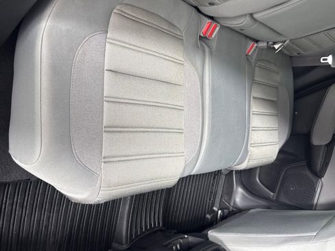 Used 2017 Honda CR-V EX image 21