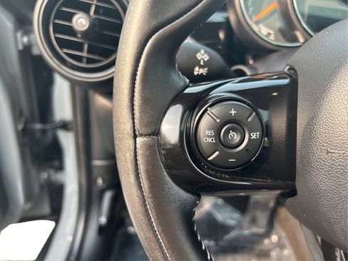 Used 2016 MINI Cooper S FWD image 38