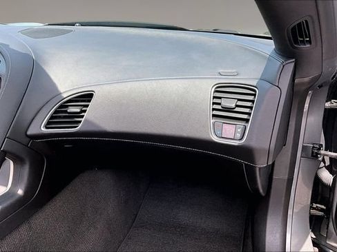 Used 2015 Chevrolet Corvette Stingray Convertible w/ 2LT Preferred Equipment Group RWD image 22