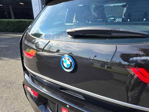 Used 2019 BMW i3 image 16