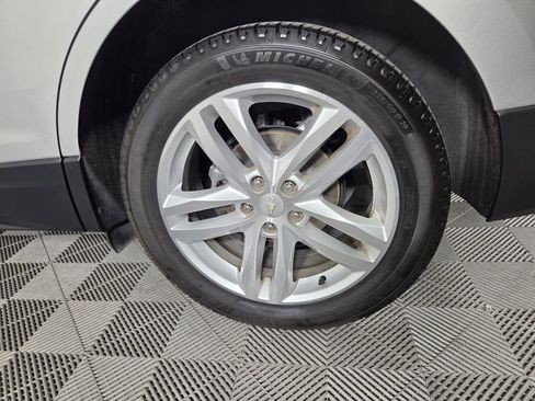 Used 2020 Chevrolet Equinox Premier image 28