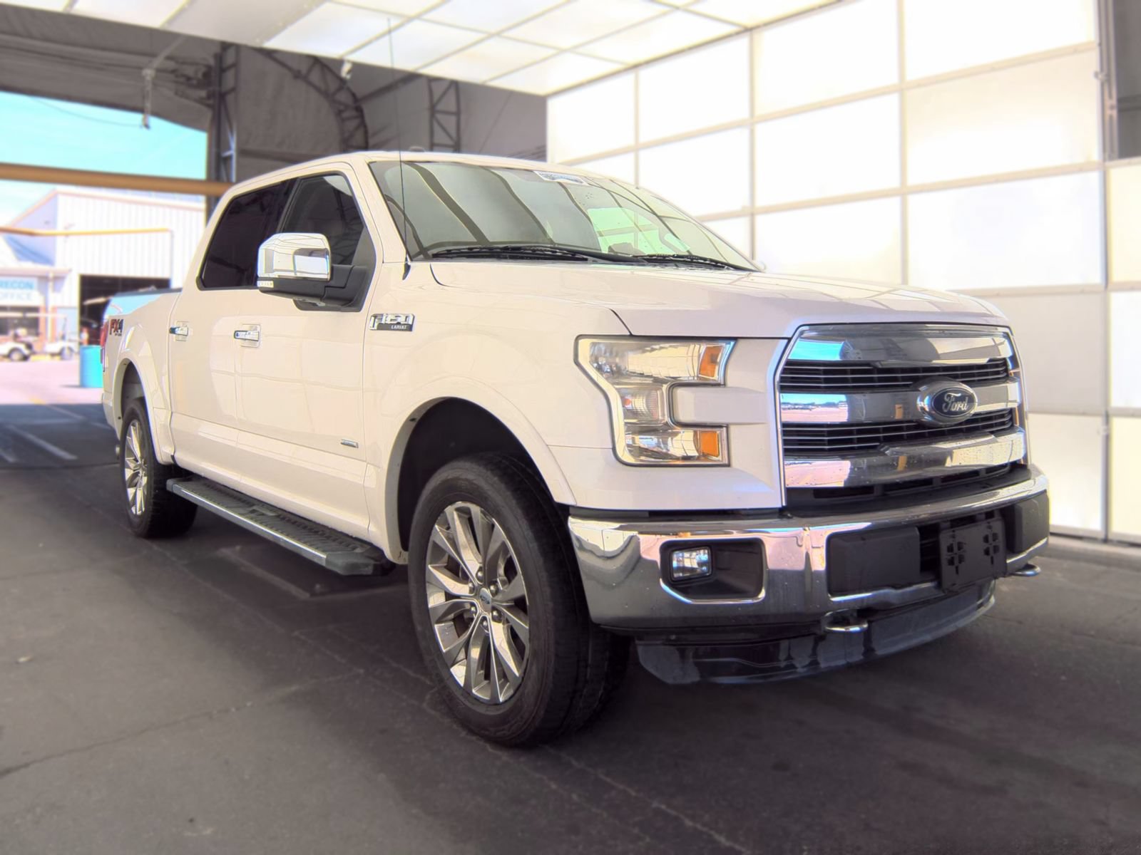 Used 2016 Ford F150 Lariat AWD/4WD image 4