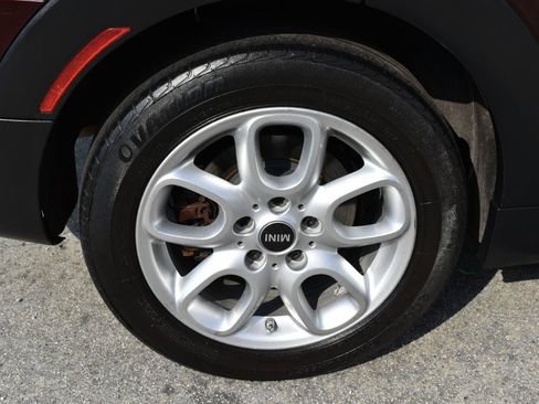 Used 2017 MINI Cooper Clubman FWD image 34
