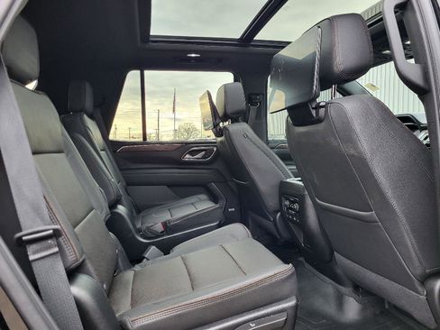 Used 2023 Chevrolet Tahoe High Country w/ Advanced Technology Package image 11