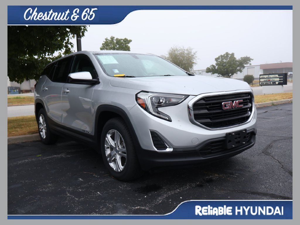 Used 2018 GMC Terrain SLE FWD image 1
