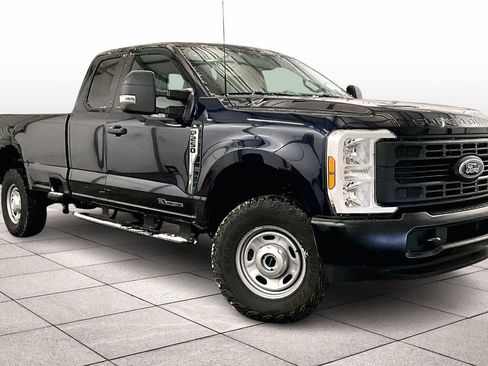 Used 2025 Ford F250 XL w/ XL Off-Road Package image 2