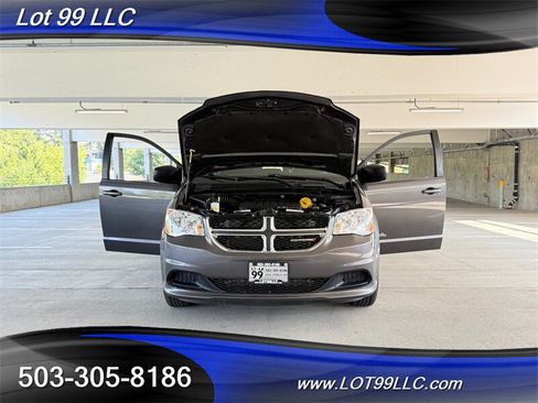 Used 2018 Dodge Grand Caravan SE w/ Power Convenience Group I FWD image 26