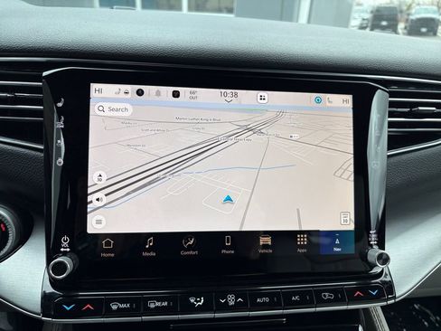 New 2026 Jeep Grand Wagoneer L image 8