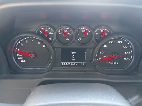 Used 2025 Chevrolet Silverado 1500 Custom Trail Boss w/ Turbomax Blackout Package AWD/4WD image 35