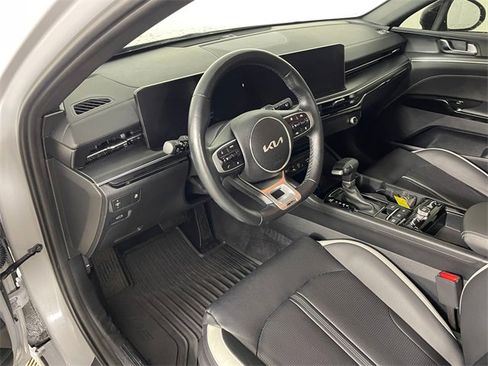 Certified 2025 Kia K5 GT-Line image 3