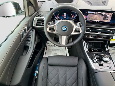 New 2026 BMW X5 xDrive50e w/ Executive Package AWD/4WD image 16