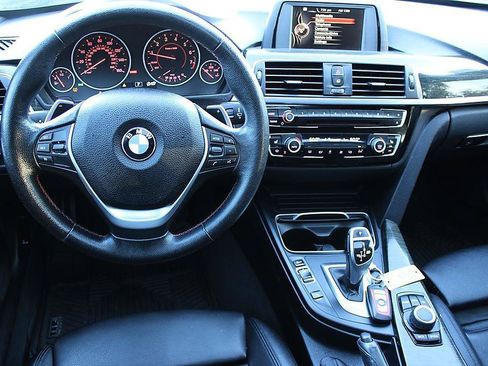 Used 2016 BMW 328i Sedan RWD image 14