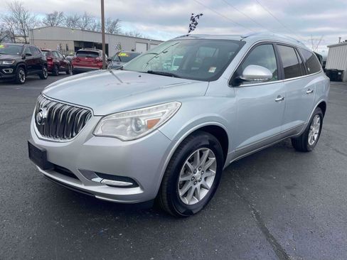Used 2015 Buick Enclave Leather image 2
