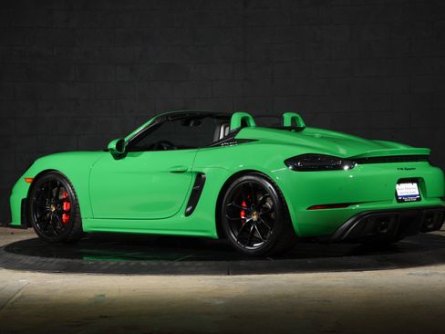 Used 2023 Porsche 718 Boxster Spyder RWD image 11