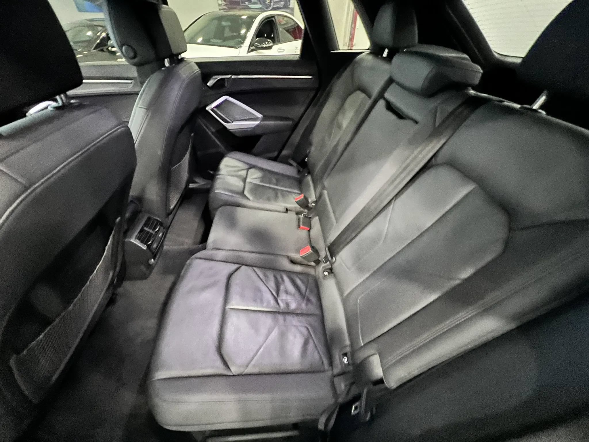 Used 2020 Audi Q3 2.0T Premium AWD/4WD image 12