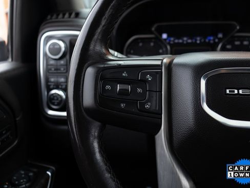 Used 2022 GMC Sierra 2500 Denali w/ Denali Black Diamond Edition image 23