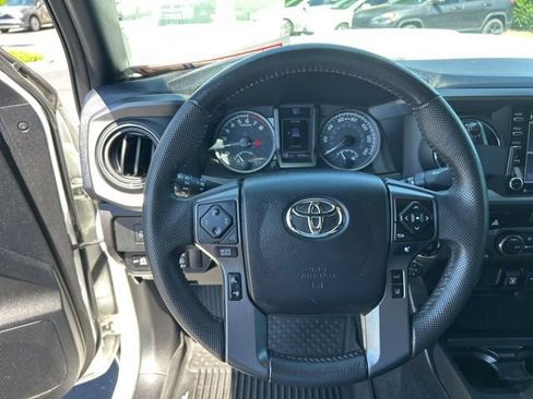 Used 2021 Toyota Tacoma TRD Sport RWD image 20