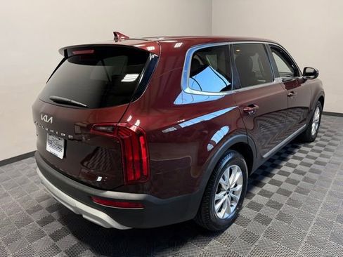 Used 2022 Kia Telluride LX AWD/4WD image 8