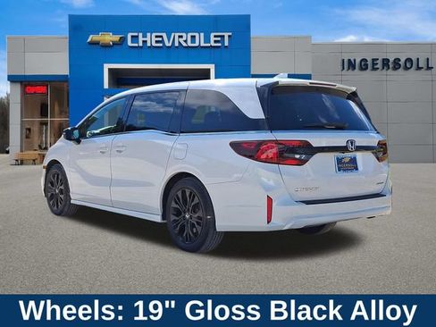 Used 2025 Honda Odyssey Sport-L image 21