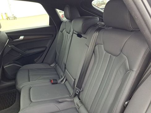 Used 2023 Audi Q5 2.0T Premium Plus image 22