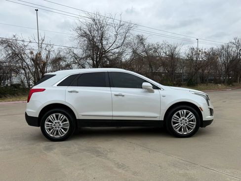 Used 2017 Cadillac XT5 Premium Luxury image 7