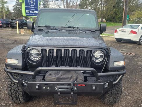 Used 2020 Jeep Wrangler Unlimited Sport AWD/4WD image 3