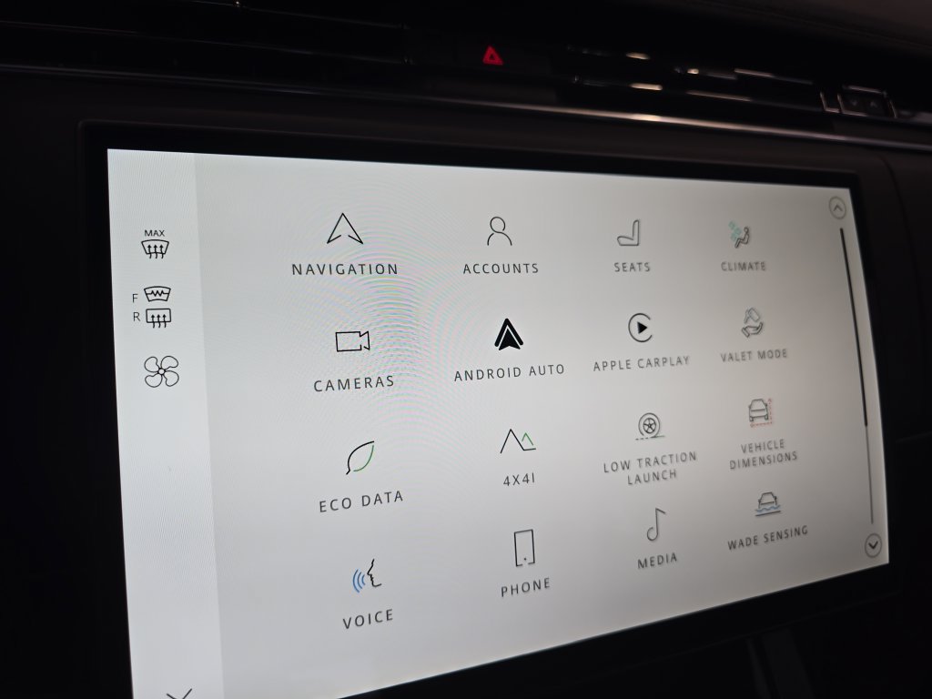 New 2026 Land Rover Range Rover Sport SE AWD/4WD image 16
