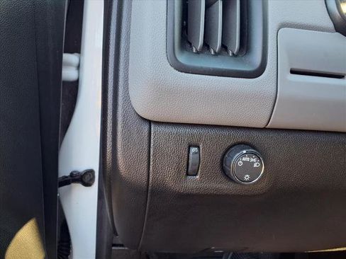 Used 2022 Chevrolet Colorado W/T w/ WT Convenience Package image 13