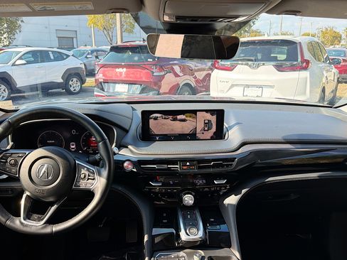 Used 2023 Acura MDX SH-AWD w/ Advance Package image 19