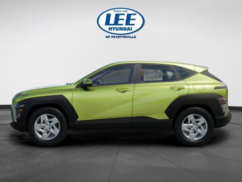 New 2026 Hyundai Kona SE image 5