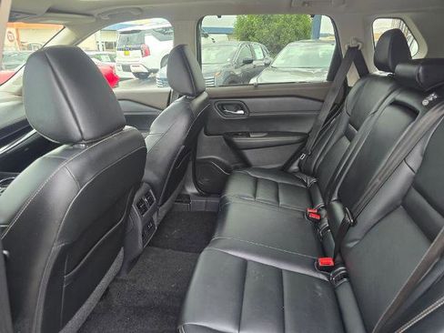 Certified 2022 Nissan Rogue SL w/ SL Premium Package image 14