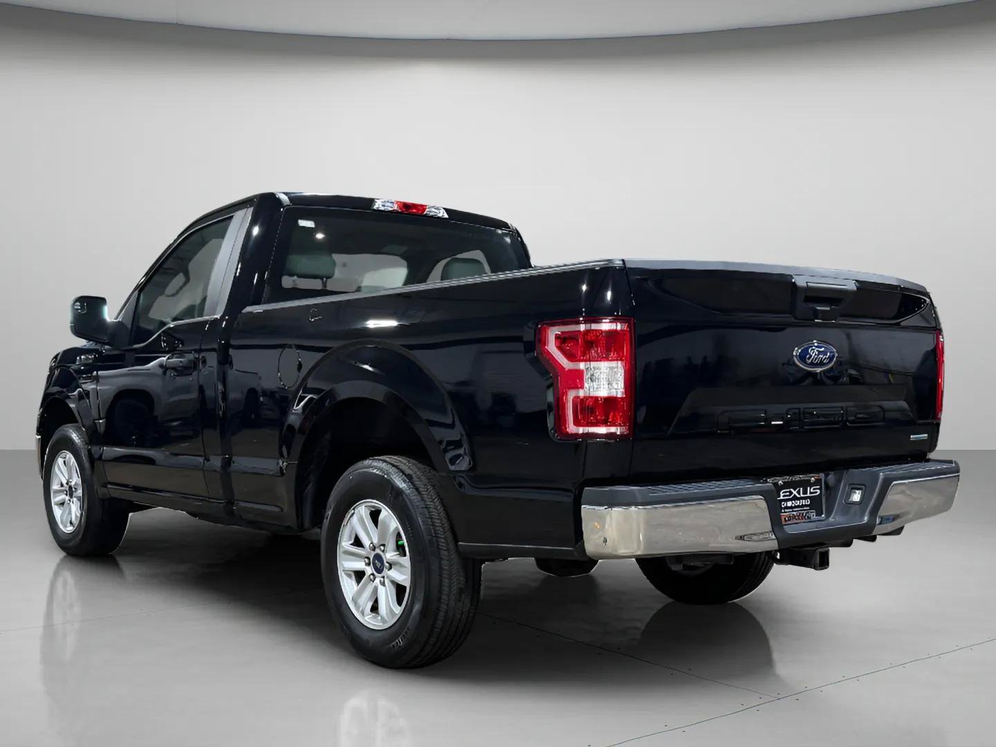 Used 2018 Ford F150 XL w/ Equipment Group 101A Mid RWD image 6