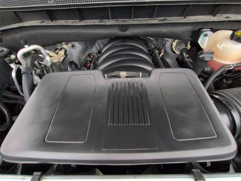 Certified 2023 Chevrolet Tahoe LT w/ Luxury Package image 28