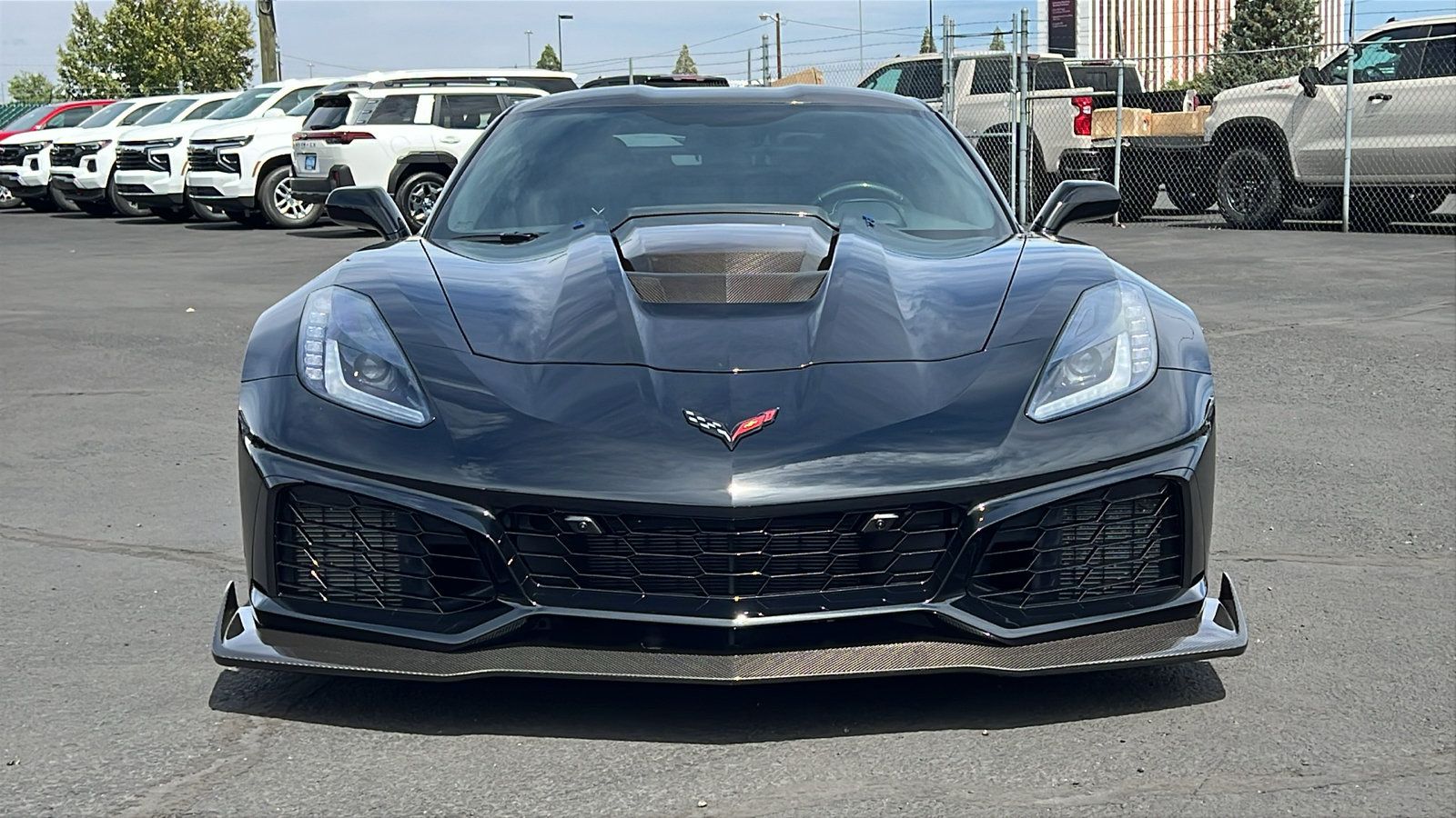 Used 2019 Chevrolet Corvette ZR1 RWD image 2