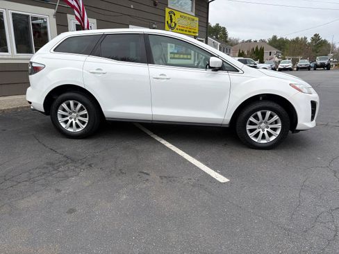 Used 2011 MAZDA CX-7 i Sport w/ Convenience Pkg image 4