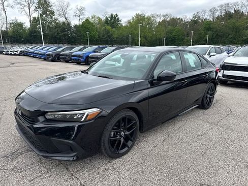 Used 2024 Honda Civic Sport image 1